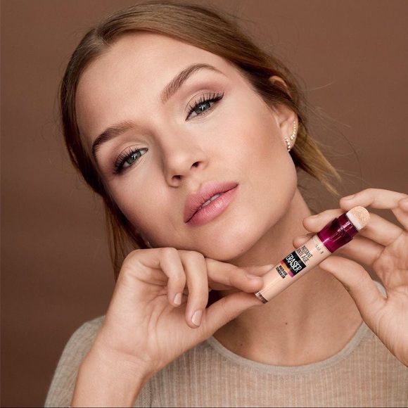 💗Maybelline Age Rewind Dark Circle Concealer - Picture 2 of 14